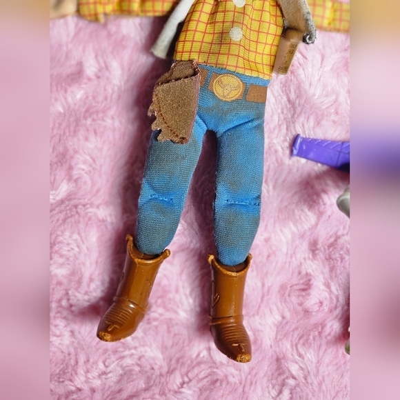 Toy Story Woody & Buzz Figures - Picture 2 of 6